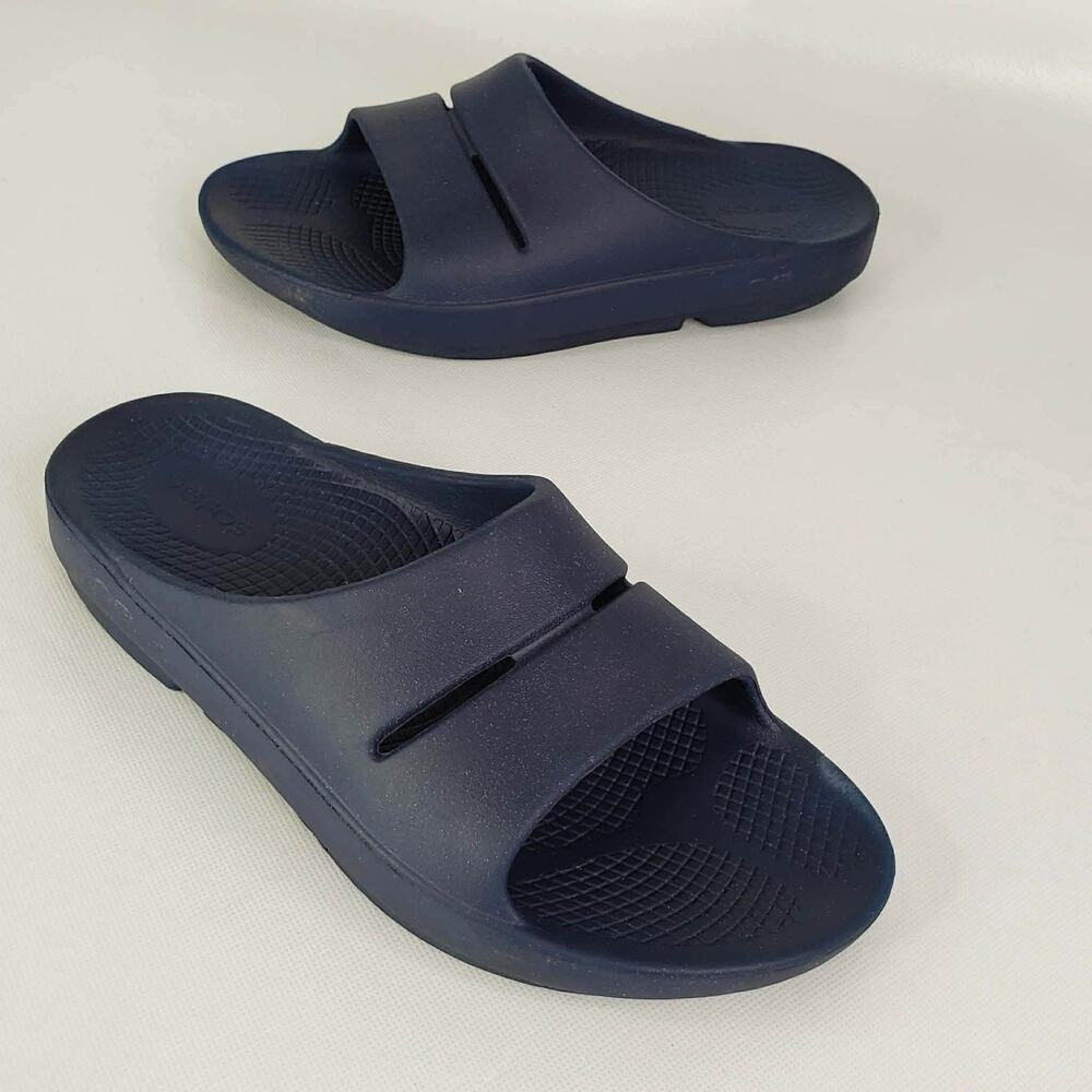 Oofos Ooahh Sandals Slides Navy Blue Mens Size 6 Comfort Recovery Shoes